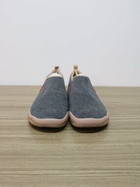 UIN Cuenca Deep Grey Wool Slip-On Walking Shoes Size 10 New